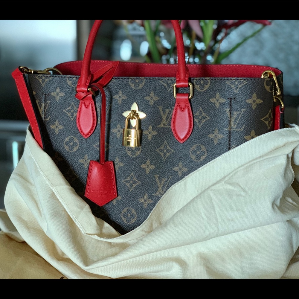 Louis Vuitton flower tote mng coquelic M43…